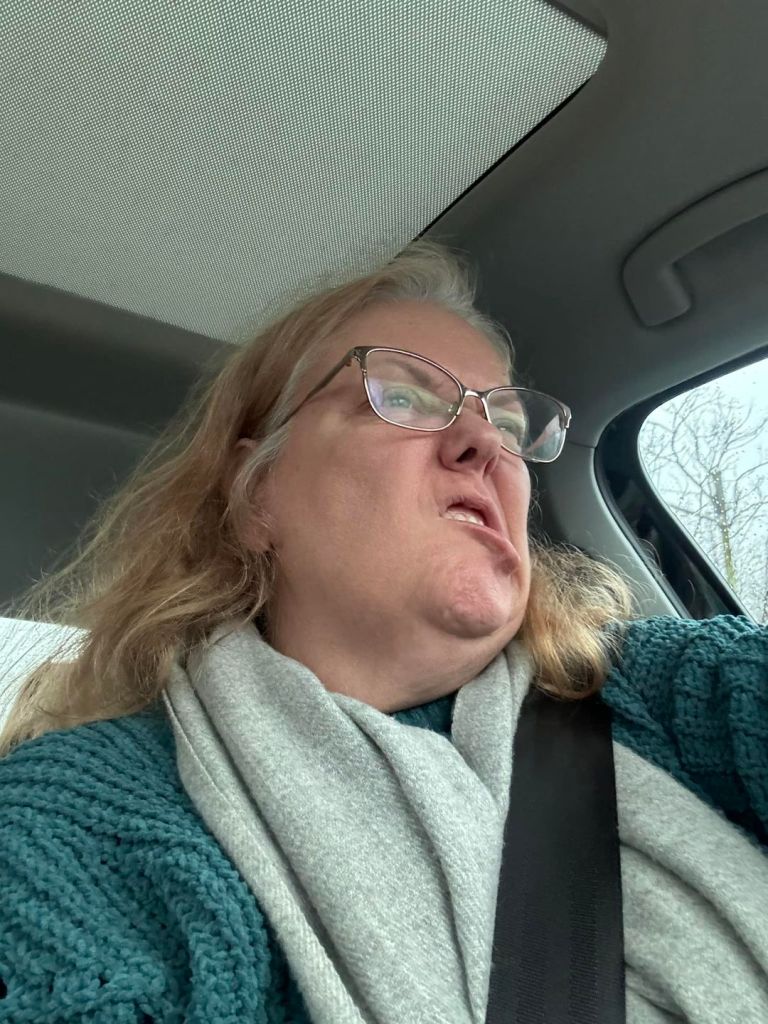 Loren Swissmischief Mochari